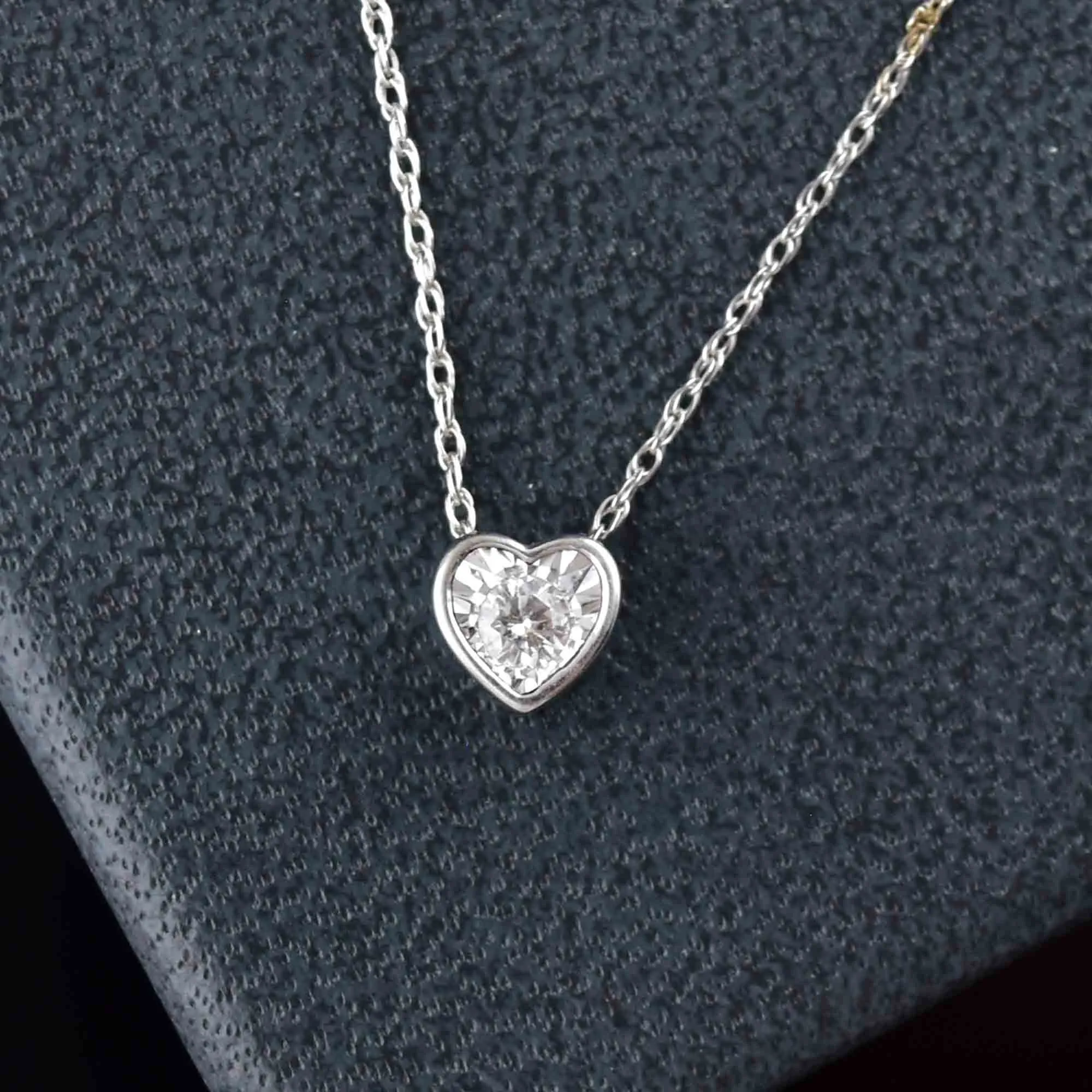 Vintage 10K White Gold Diamond Heart Slider Pendant Necklace