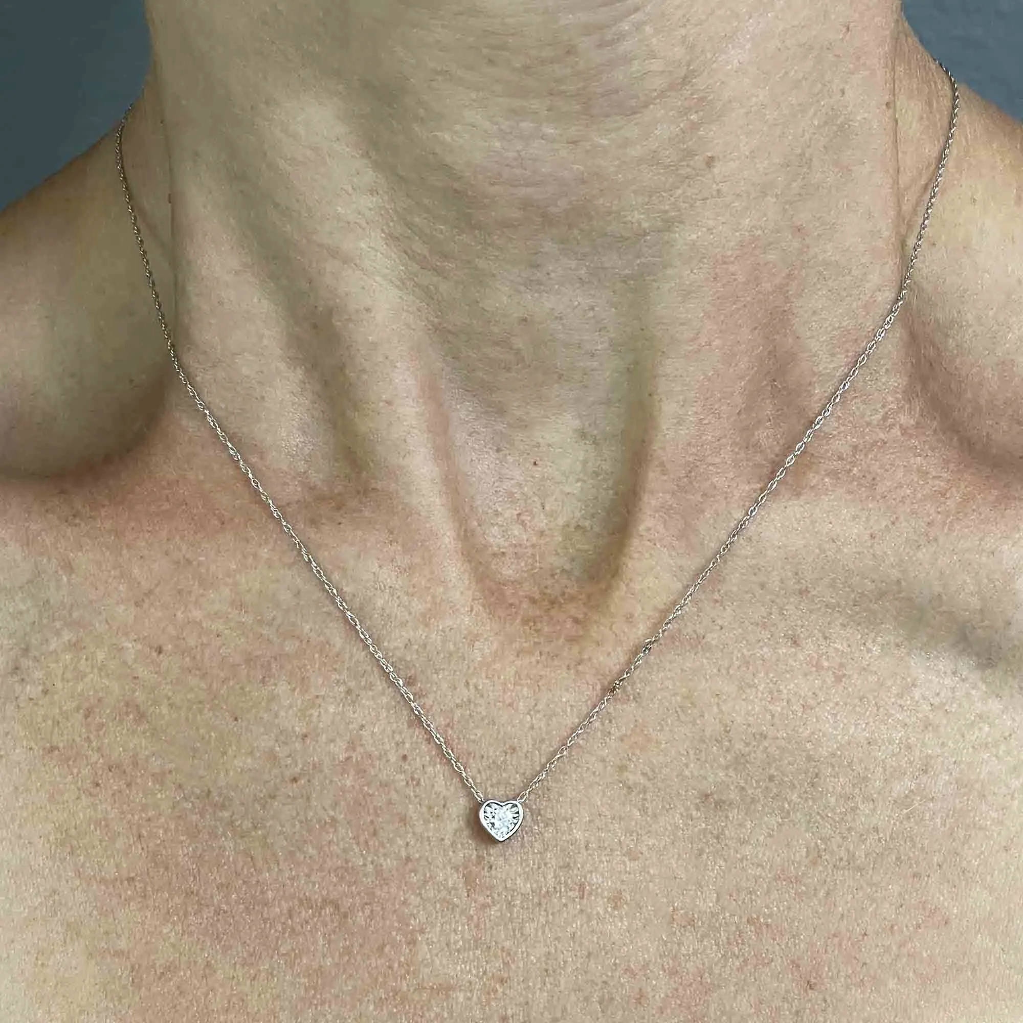 Vintage 10K White Gold Diamond Heart Slider Pendant Necklace